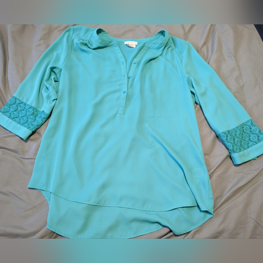 Teal Van Heusen Blouse with Lace Sleeve Detail